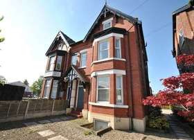 1 Bedroom Flat