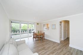 2 Bedroom Flat