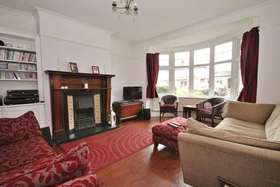 5 Bedroom Semi-Detac...