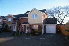 3 bedroom Detached to rent