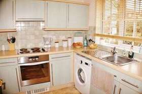 2 Bedroom Flat