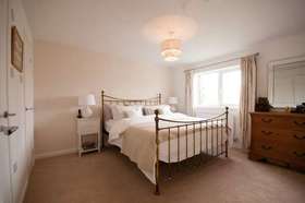 5 Bedroom Detached