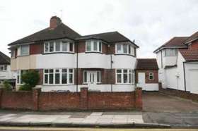 4 Bedroom Semi-Detac...