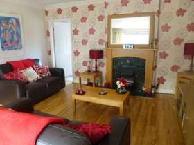 2 Bedroom End of Ter...