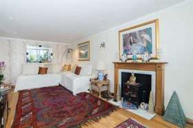2 Bedroom Flat