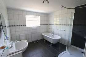5 Bedroom Detached