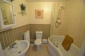 2 Bedroom Apartment