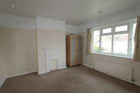 4 Bedroom End of Ter...
