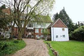 1 Bedroom Flat
