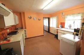 3 Bedroom Semi-Detac...