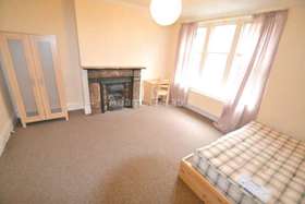 1 Bedroom House Shar...