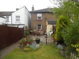 2 Bedroom Terraced