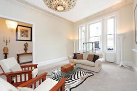 2 Bedroom Ground Fla...