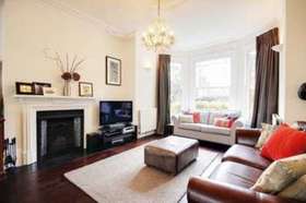 6 bedroom Semi-Detached for sale