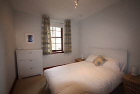 2 Bedroom Flat