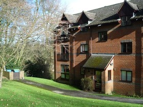 2 Bedroom Flat