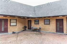 1 Bedroom Apartment
