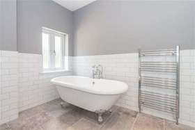 3 Bedroom End of Ter...