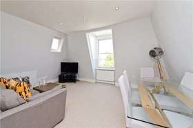 1 bedroom Flat for sale