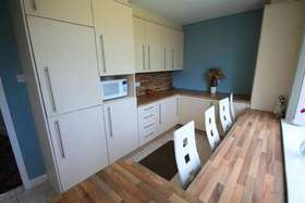 3 Bedroom Semi-Detac...