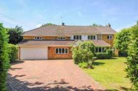 6 bedroom Detached for sale