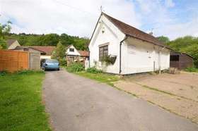 1 Bedroom Bungalow