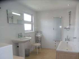 3&nbsp;Bedroom&nbsp;End of Ter...