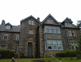 2 Bedroom Flat