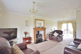 3 bedroom Semi-Detached for sale