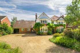 5 Bedroom Detached