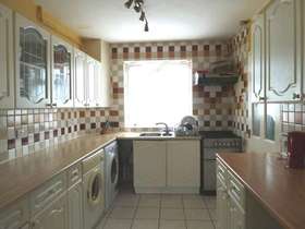 2 Bedroom Maisonette