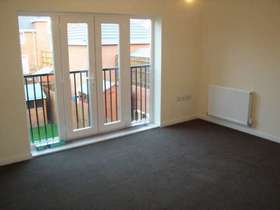 4 bedroom Semi-Detached to rent