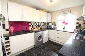 3 Bedroom Maisonette