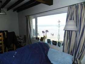 3 Bedroom End of Ter...