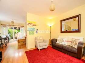 3 Bedroom End of Ter...