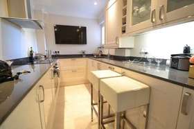3 Bedroom Flat