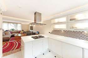 2 Bedroom Flat