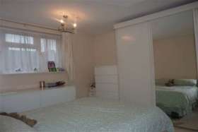 3 Bedroom Semi-Detac...