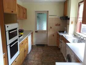 4 Bedroom Semi-Detac...