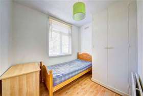 3&nbsp;Bedroom&nbsp;Terraced