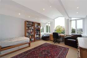 5 Bedroom Detached