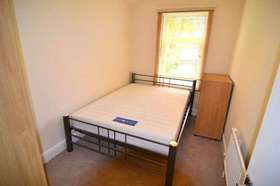 1&nbsp;Bedroom&nbsp;House Shar...