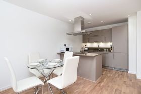 1 Bedroom Flat
