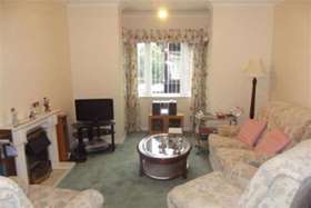 1 Bedroom Flat
