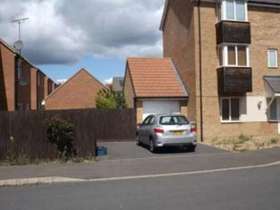 4 Bedroom Semi-Detac...