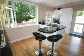 3 Bedroom Semi-Detac...