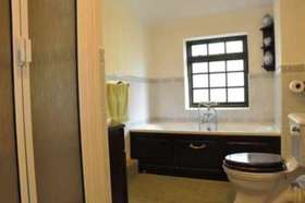 3 Bedroom Semi-Detac...