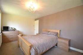3 Bedroom Semi-Detac...
