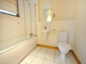 2 Bedroom Flat