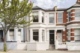 5 Bedroom Terraced